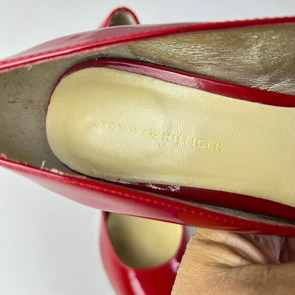 Tommy Hilfiger Red Almond Toe Patent Leather Stiletto Pumps Women's Size 8.5 - Picture 10 of 16